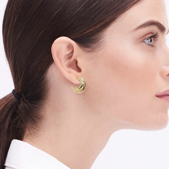 🆕J. Crew Triple Hoop  Earrings - Picture 1 of 11